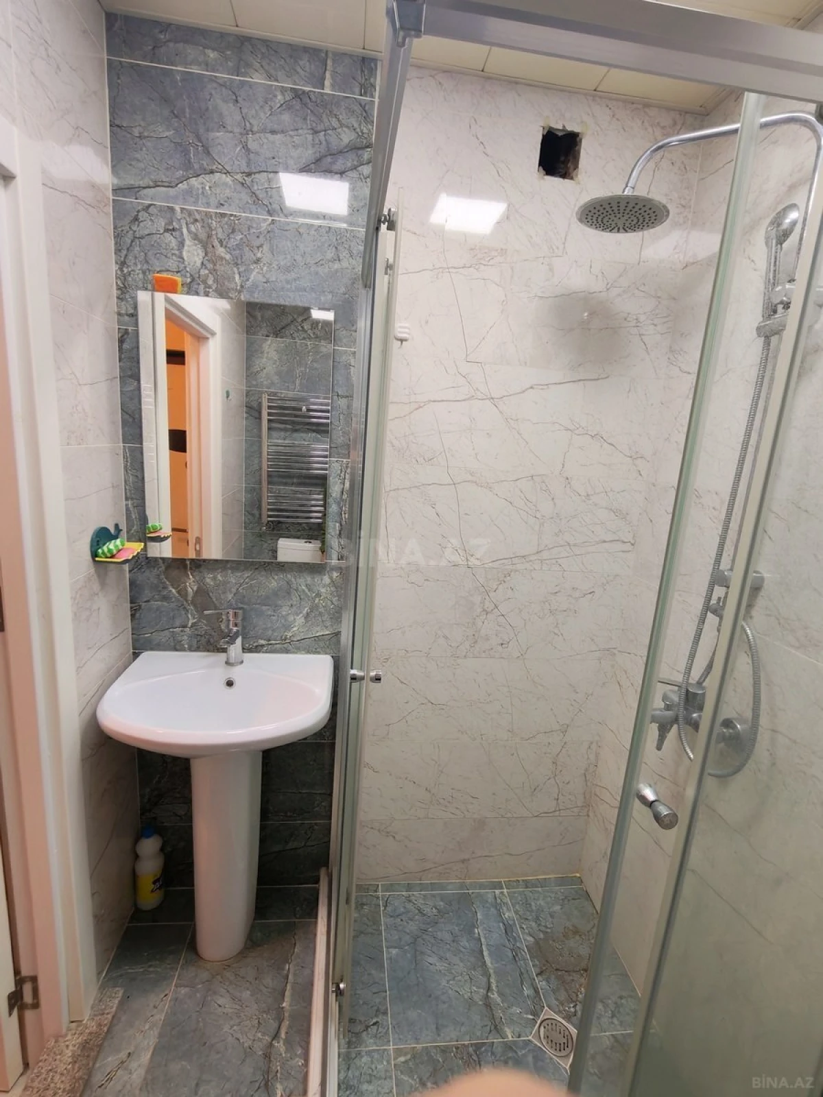 Kirayə verilir 1 otaqlı mənzil 46 m²