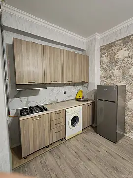 Kirayə verilir 1 otaqlı mənzil 46 m²