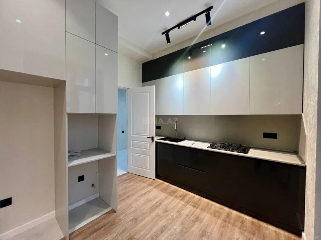 Satılır 3 otaqlı mənzil 75 m²