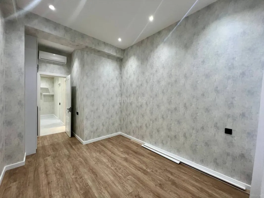 Satılır 3 otaqlı mənzil 75 m²