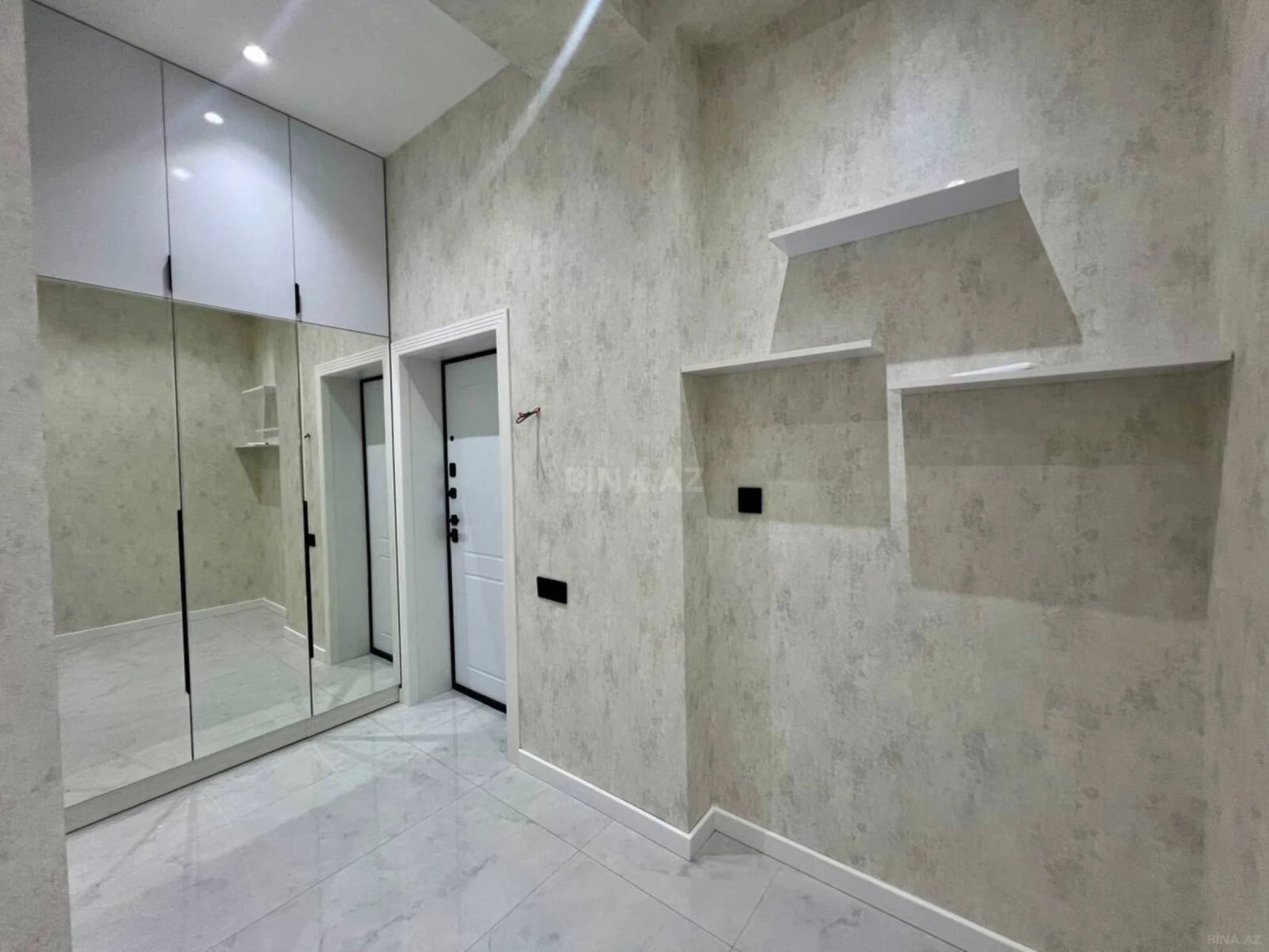 Satılır 3 otaqlı mənzil 75 m²