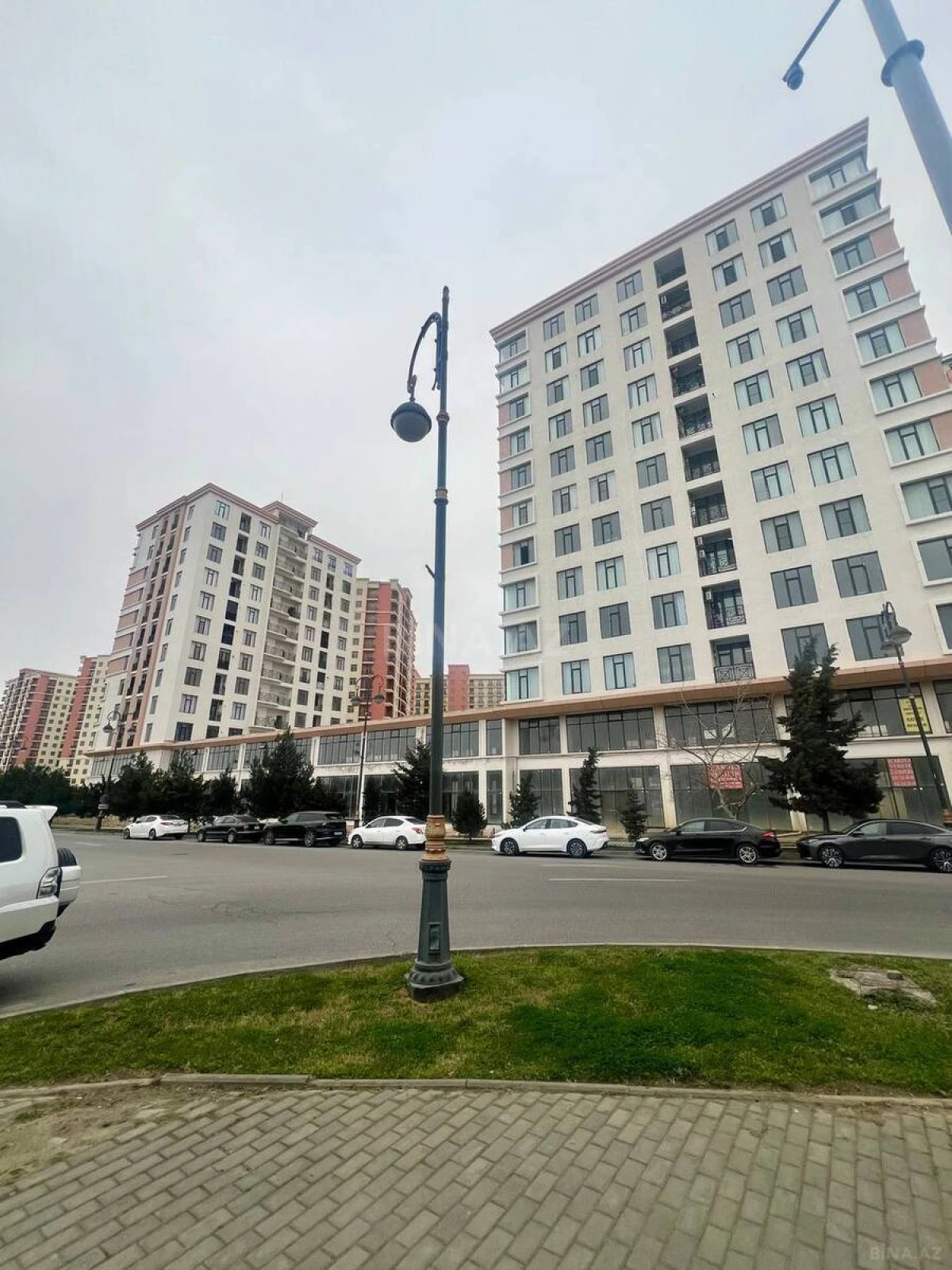 Satılır 3 otaqlı mənzil 75 m²
