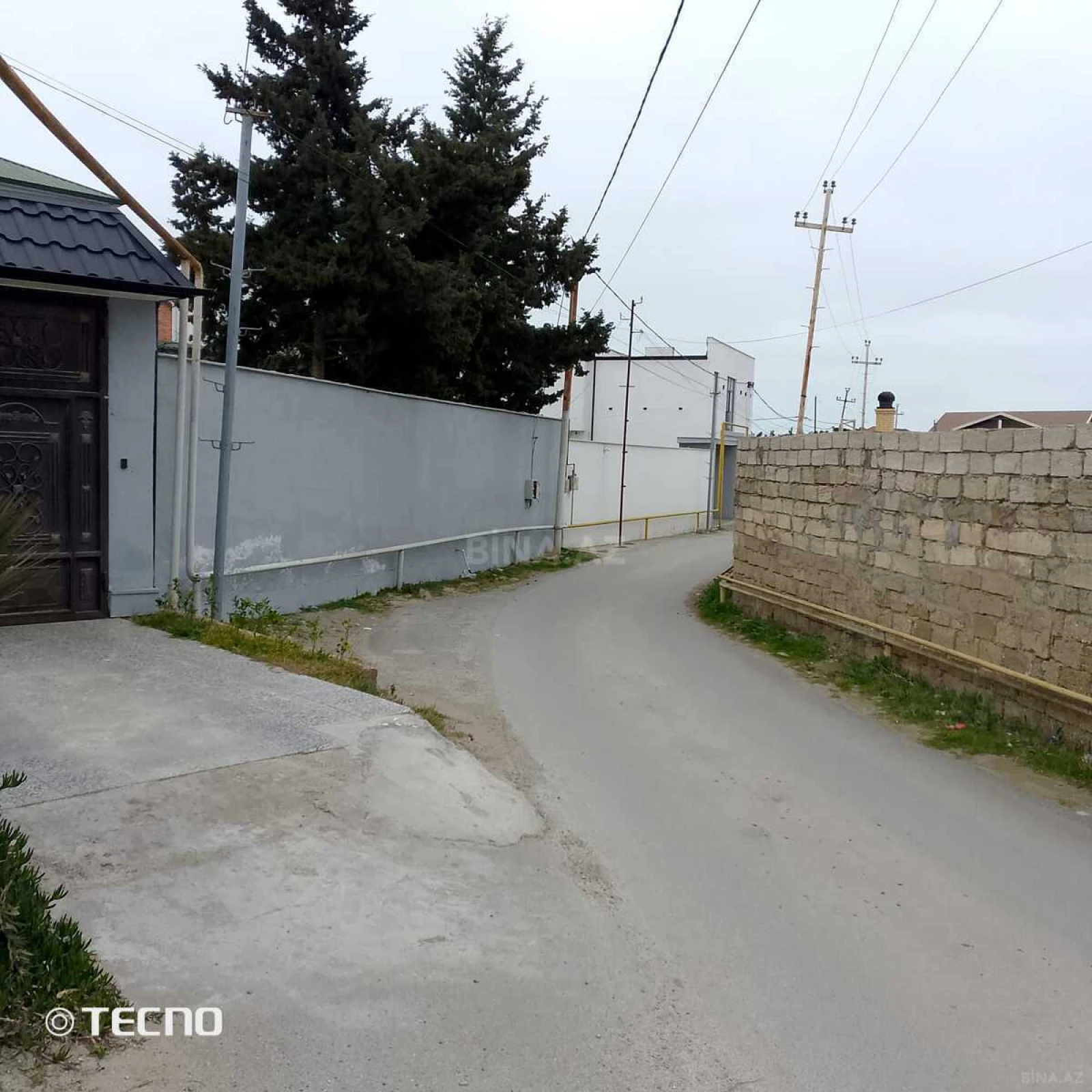 Satılır torpaq sahəsi 12 m²