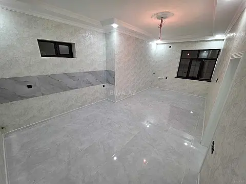Satılır 6 otaqlı həyət evi 200 m²
