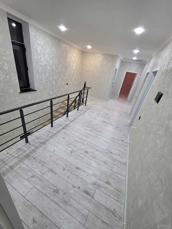 Satılır 6 otaqlı həyət evi 200 m²