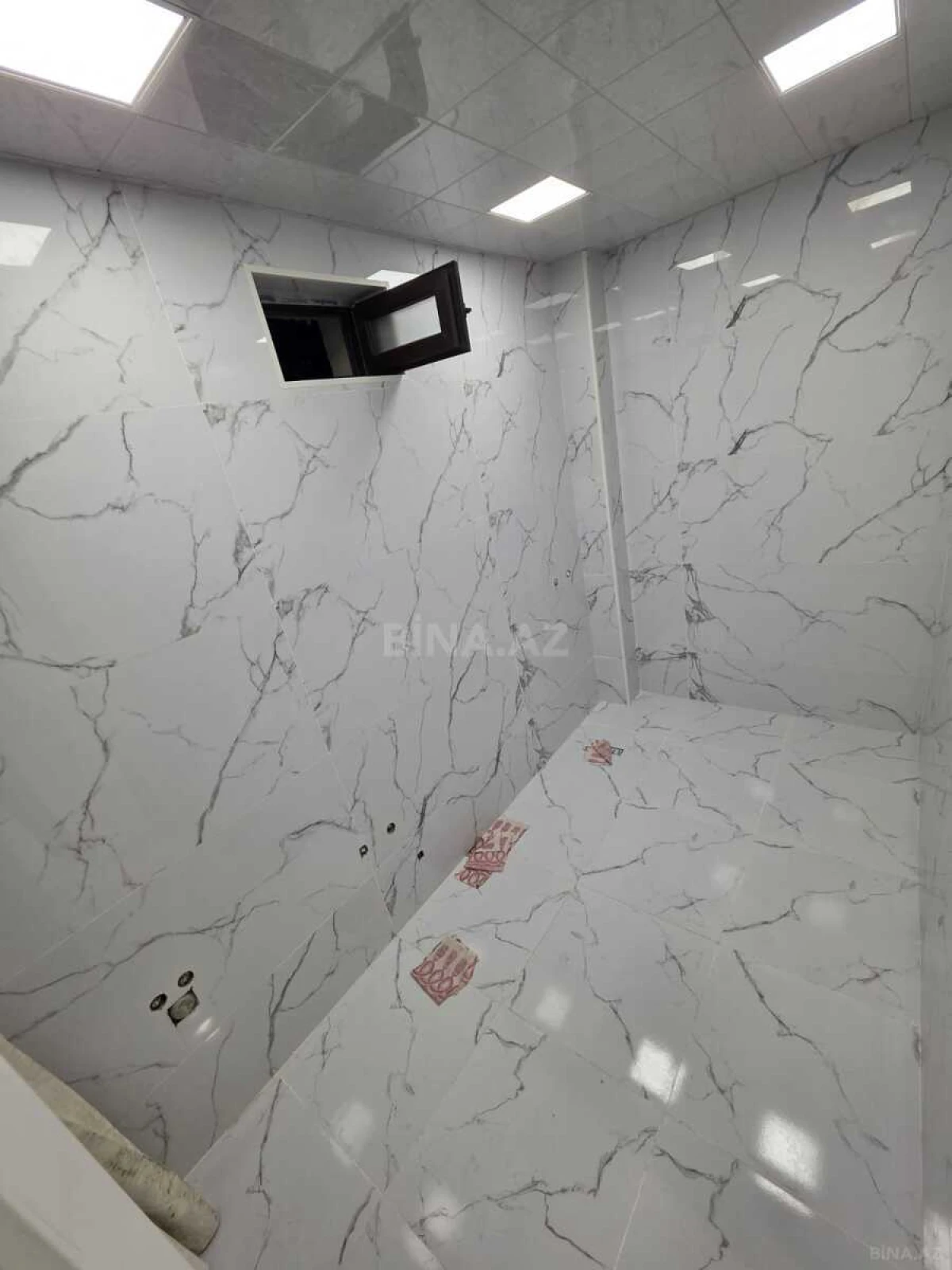 Satılır 6 otaqlı həyət evi 200 m²