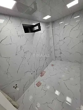 Satılır 6 otaqlı həyət evi 200 m²