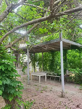 Satılır 6 otaqlı həyət evi 200 m²