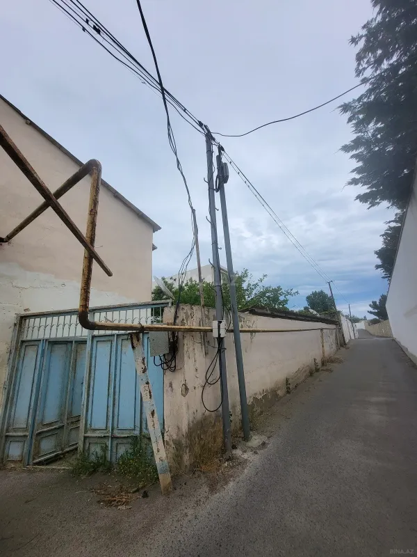 Satılır 6 otaqlı həyət evi 200 m²