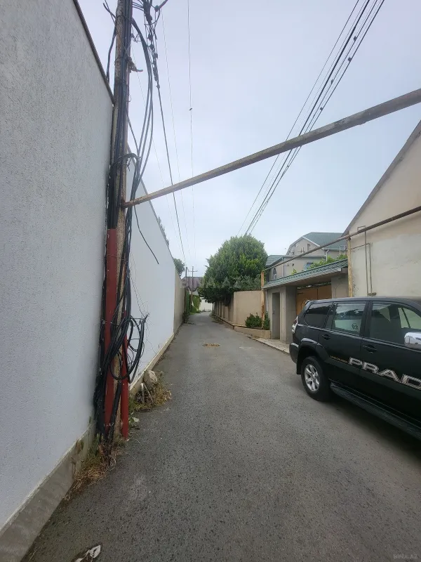 Satılır 6 otaqlı həyət evi 200 m²