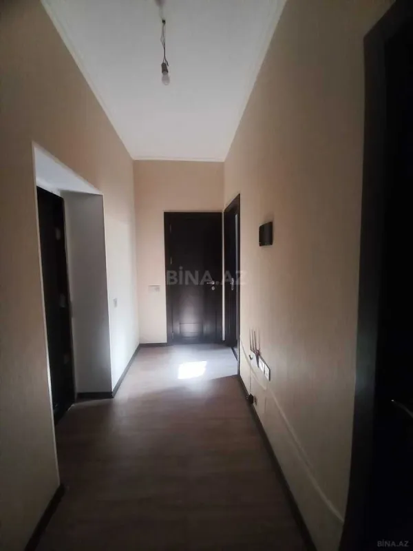 Satılır 2 otaqlı mənzil 62 m²
