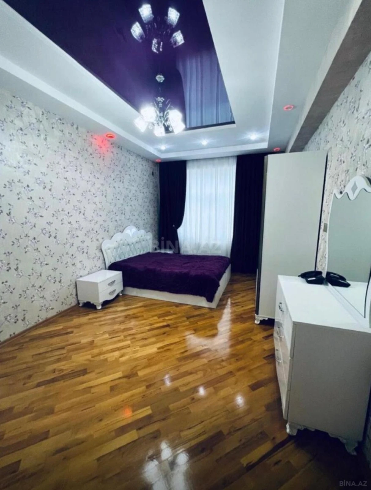 Satılır 3 otaqlı mənzil 100 m²