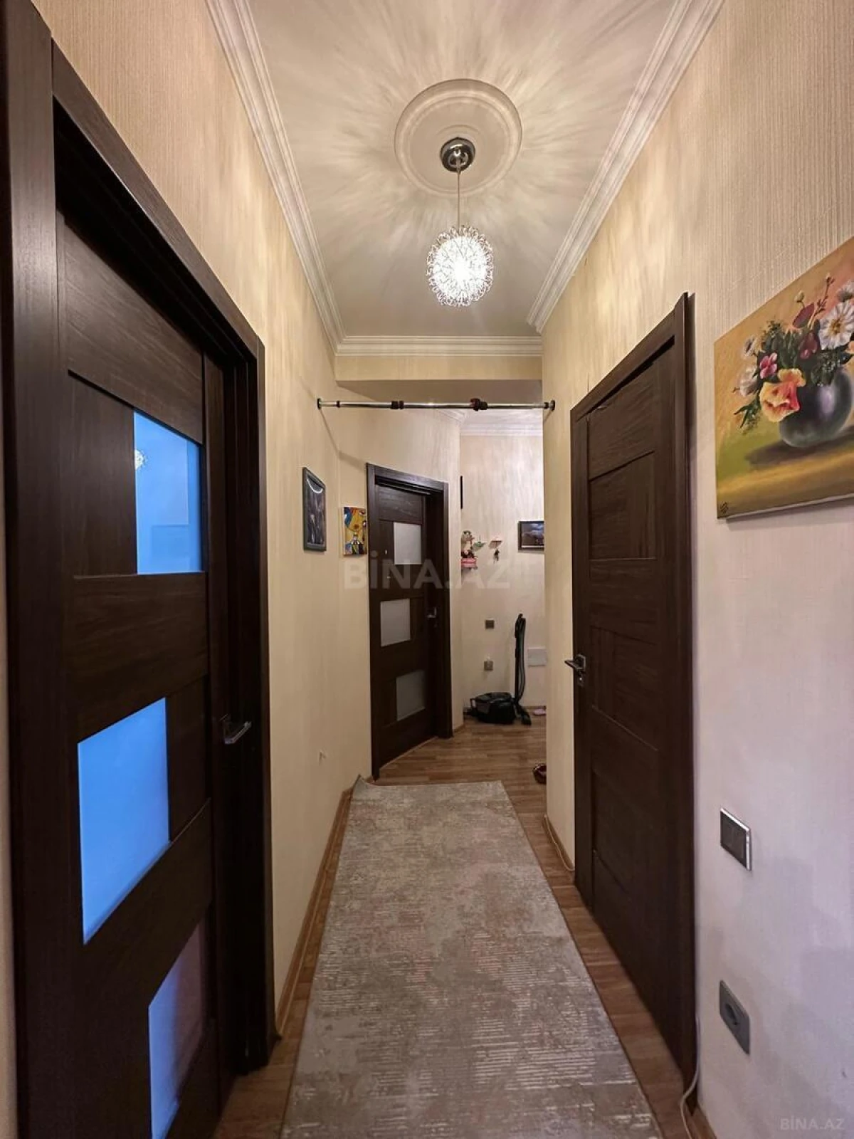Satılır 2 otaqlı mənzil 63 m²