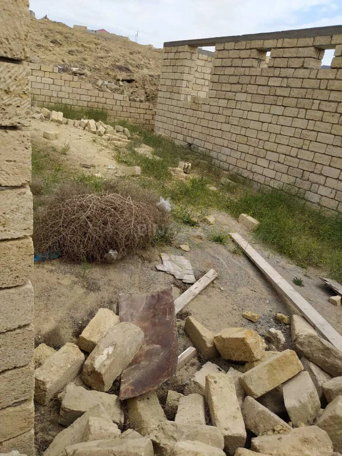 Satılır 4 otaqlı həyət evi 120 m²