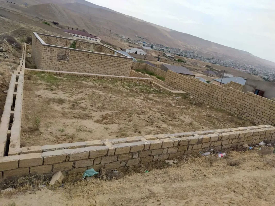 Satılır 4 otaqlı həyət evi 120 m²