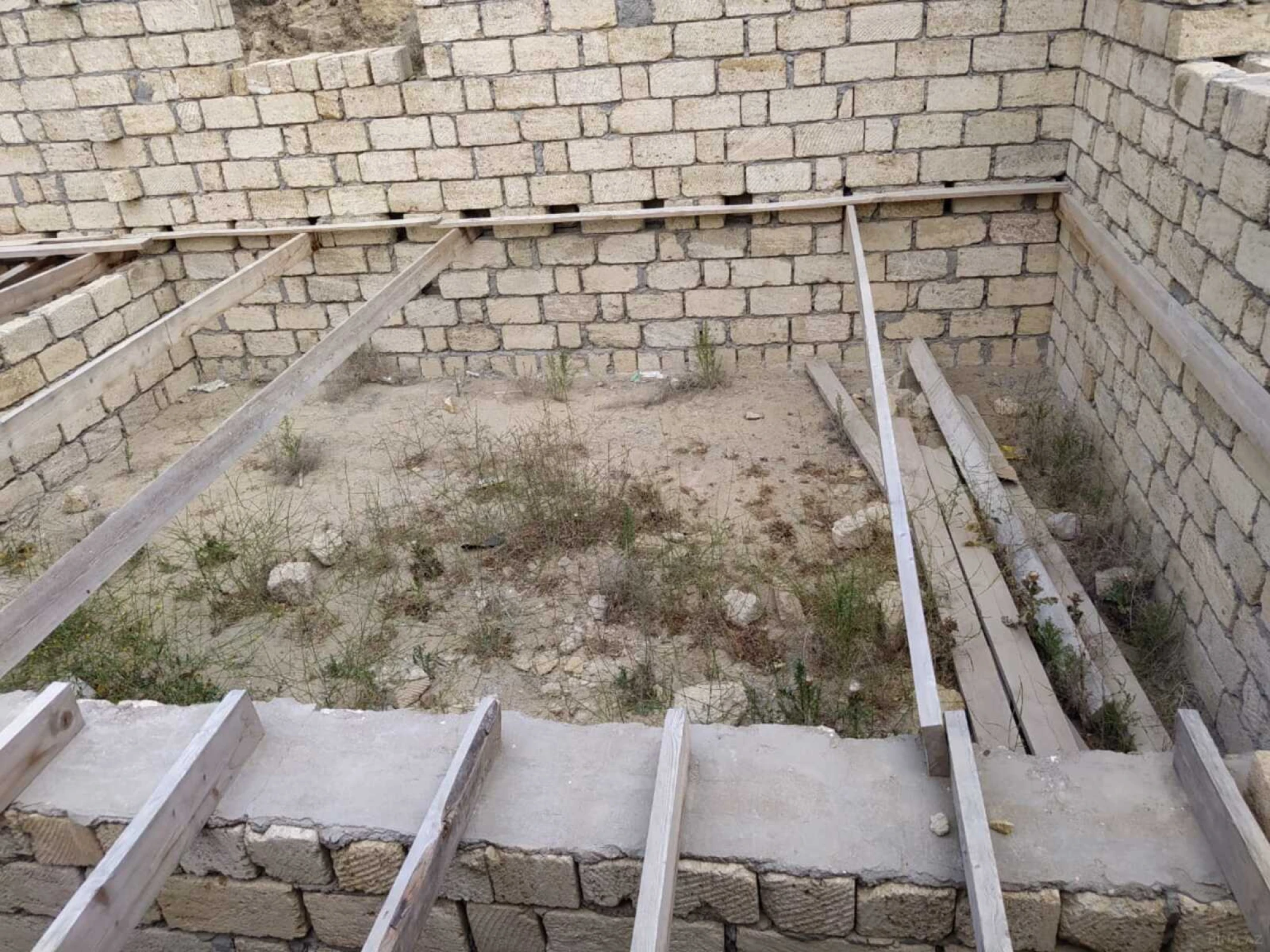 Satılır 4 otaqlı həyət evi 120 m²