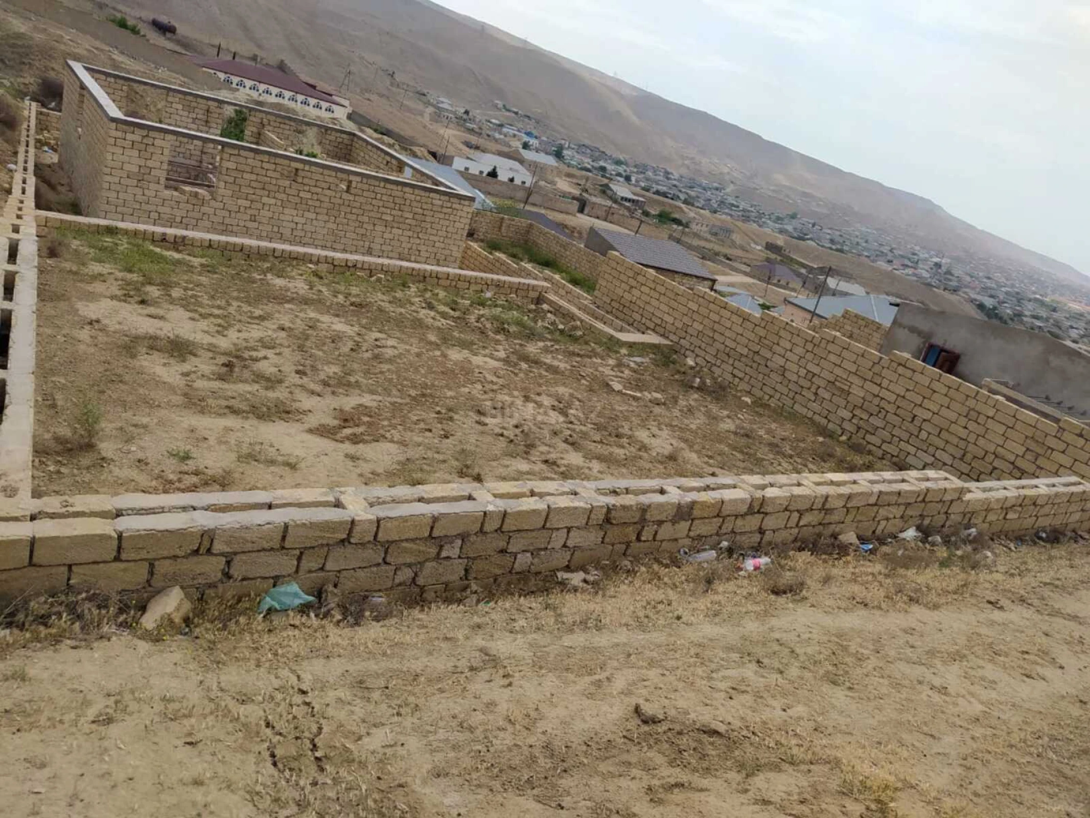 Satılır 4 otaqlı həyət evi 120 m²