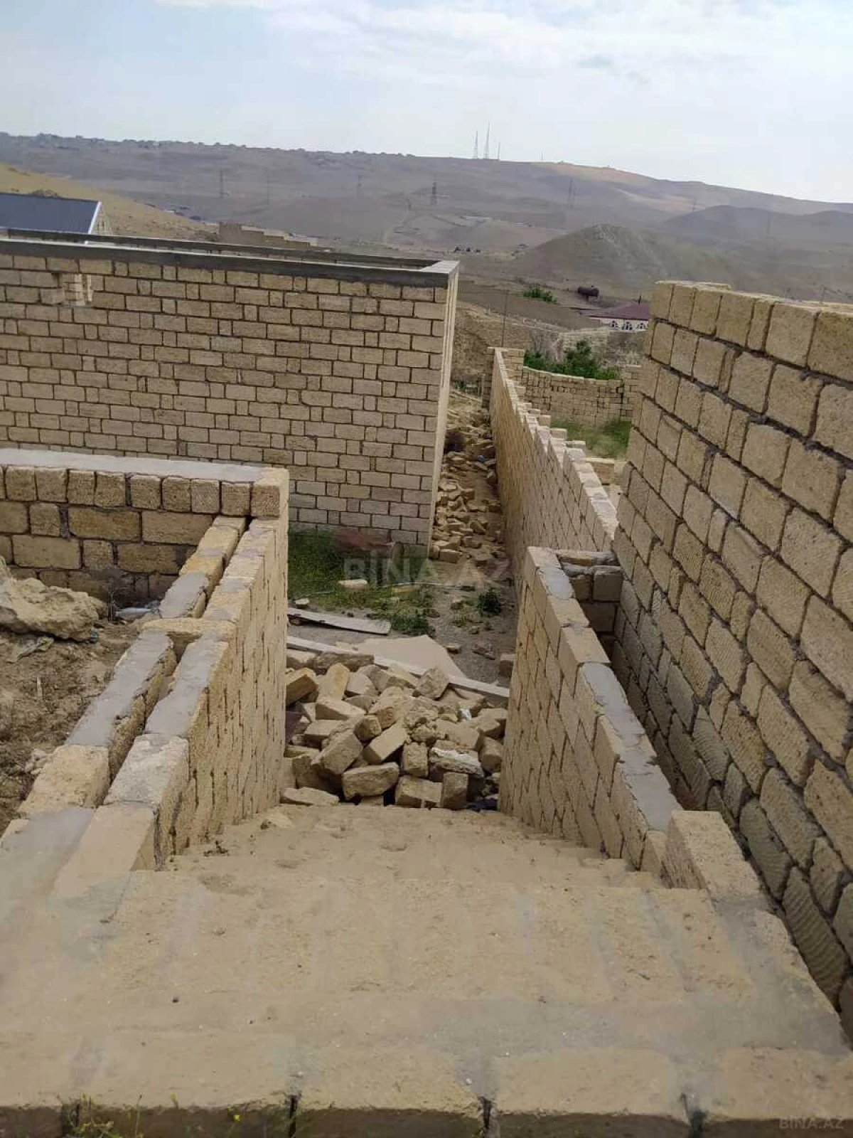 Satılır 4 otaqlı həyət evi 120 m²