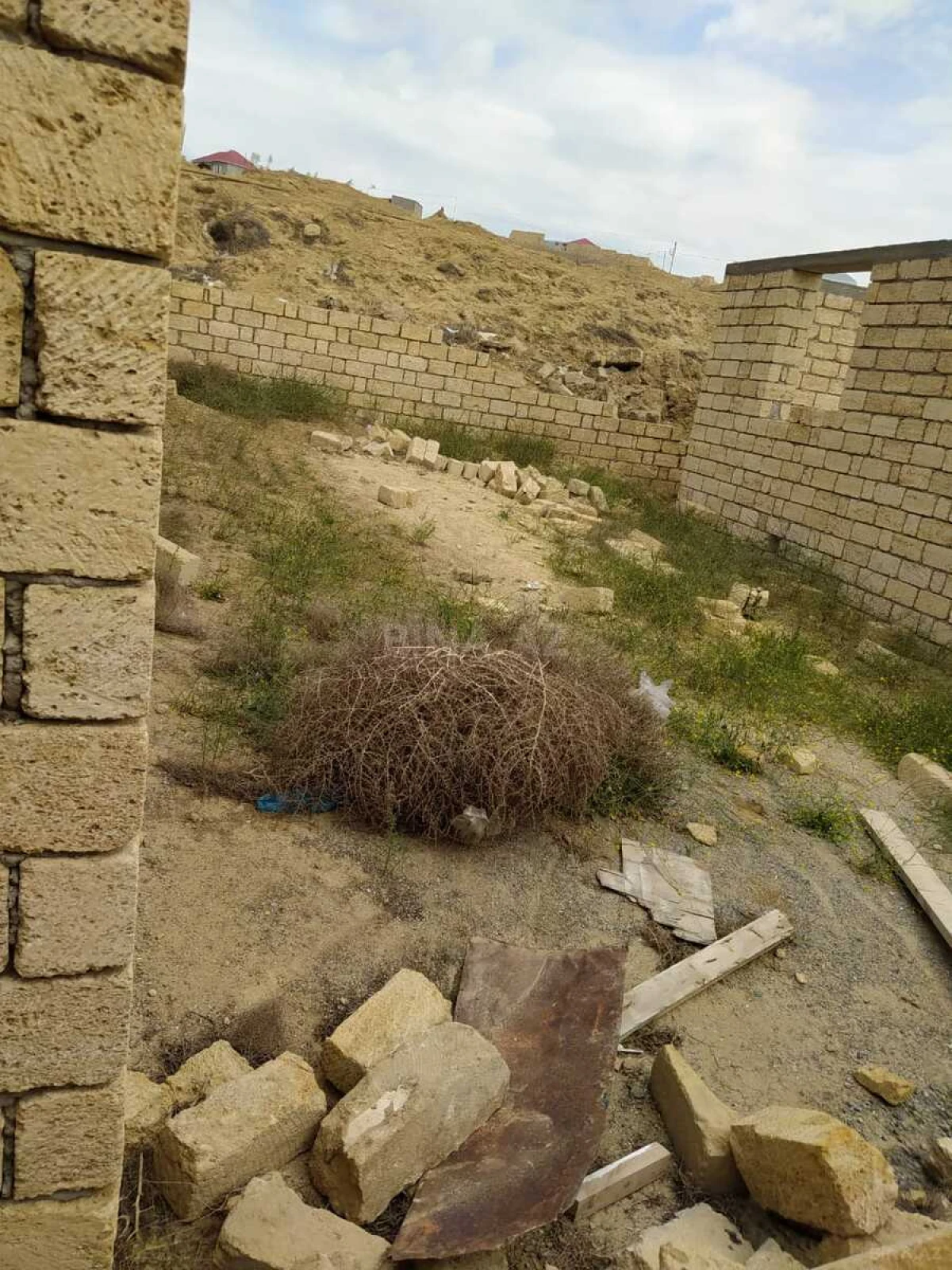 Satılır 4 otaqlı həyət evi 120 m²