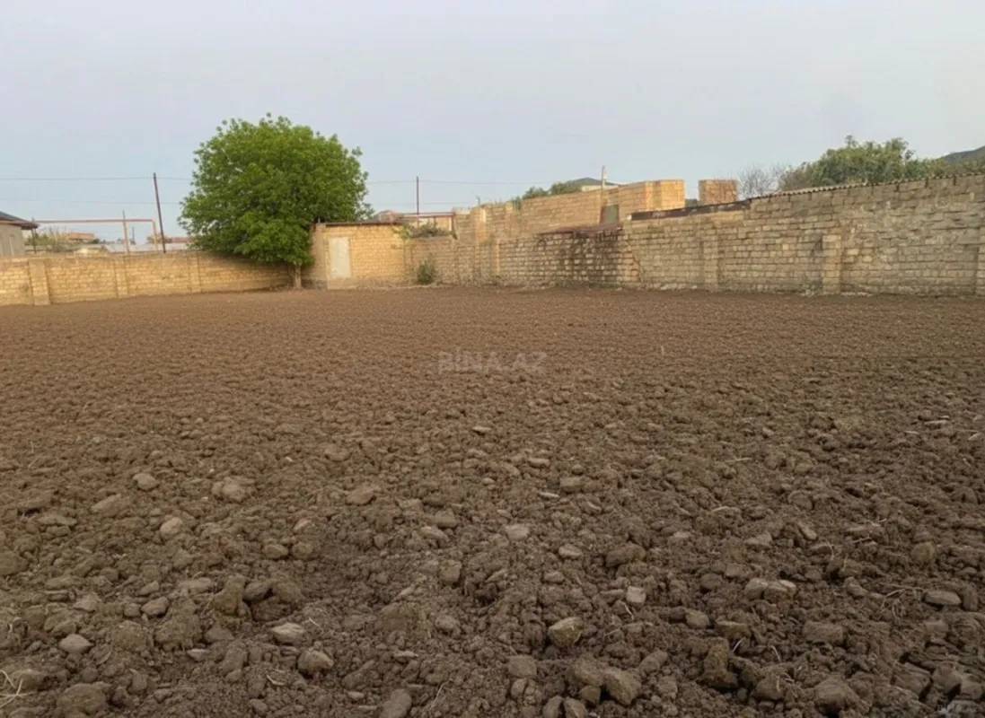 Satılır torpaq sahəsi 10 m²