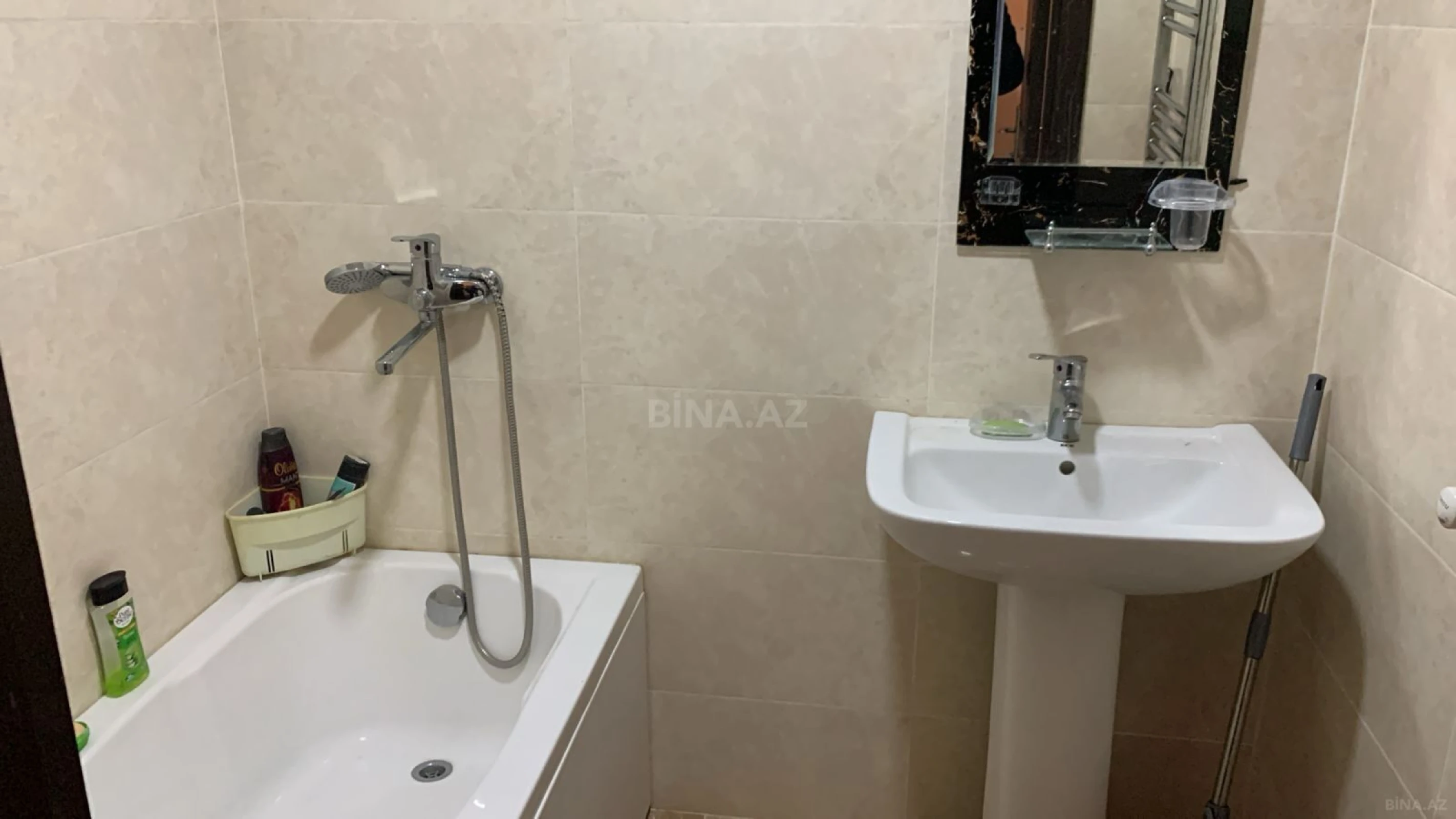 Kirayə verilir 3 otaqlı mənzil 75 m²
