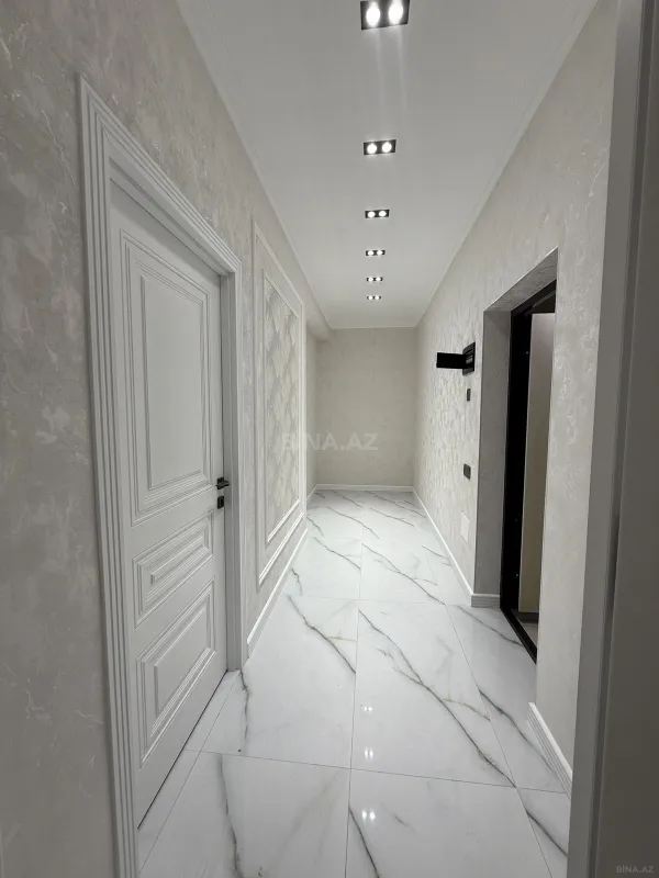 Satılır 3 otaqlı mənzil 82 m²