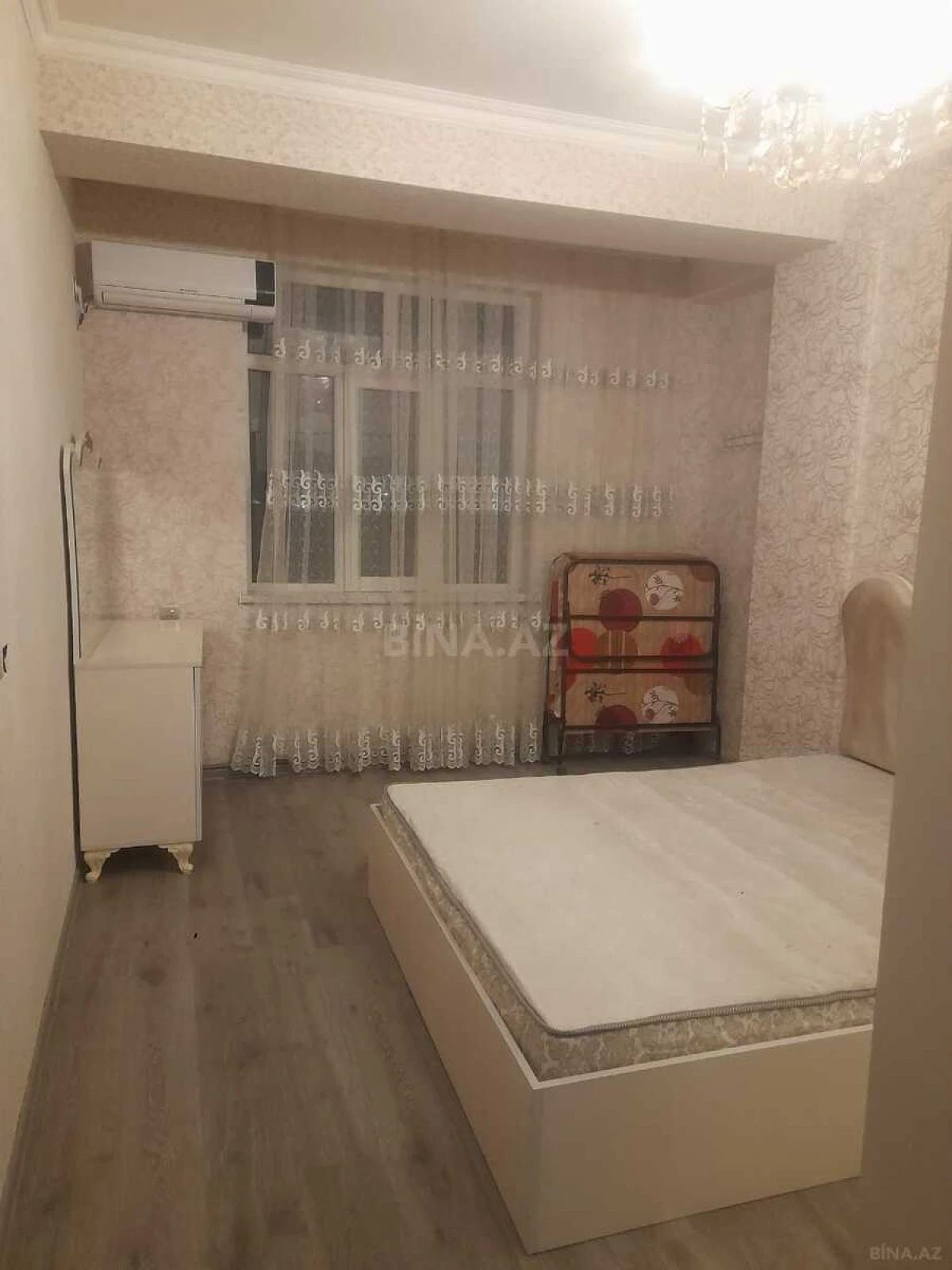 Kirayə verilir 2 otaqlı mənzil 55 m²