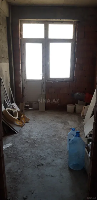 Satılır 3 otaqlı mənzil 90 m²