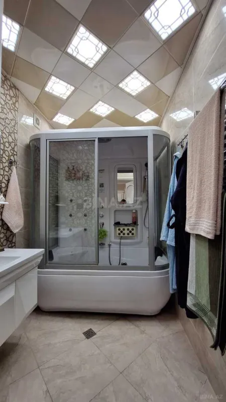 Satılır 2 otaqlı mənzil 98 m²