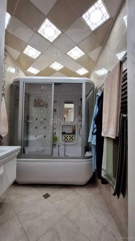 Satılır 2 otaqlı mənzil 98 m²