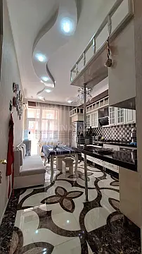 Satılır 2 otaqlı mənzil 98 m²