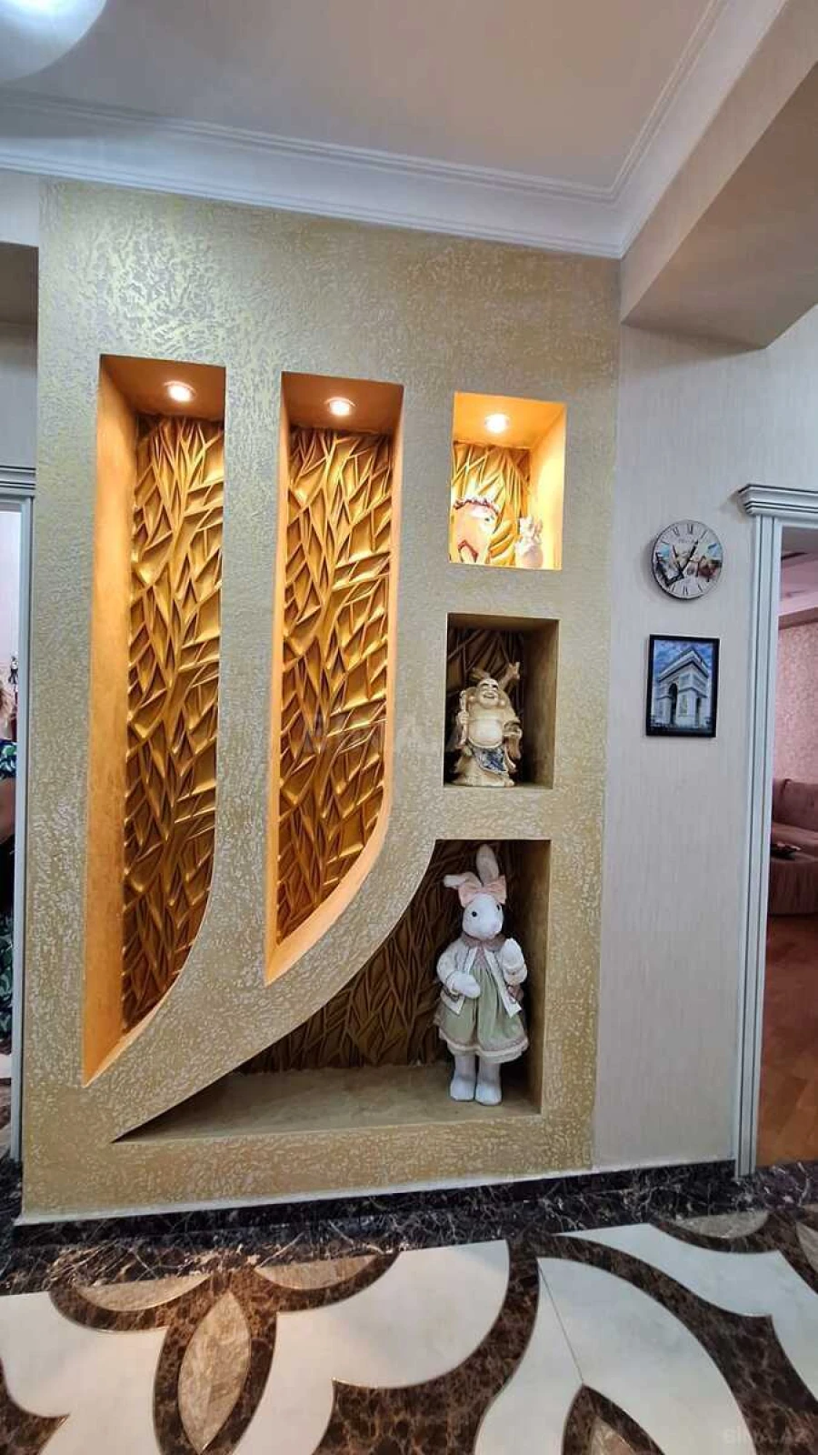 Satılır 2 otaqlı mənzil 98 m²