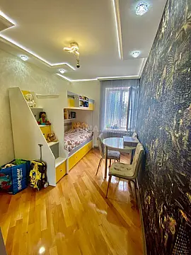 Satılır 3 otaqlı mənzil 87 m²