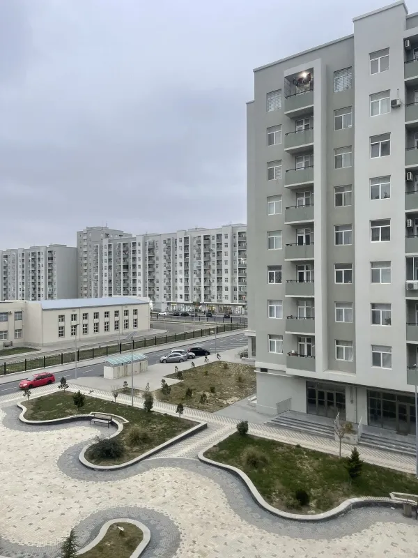 Kirayə verilir 3 otaqlı mənzil 73 m²