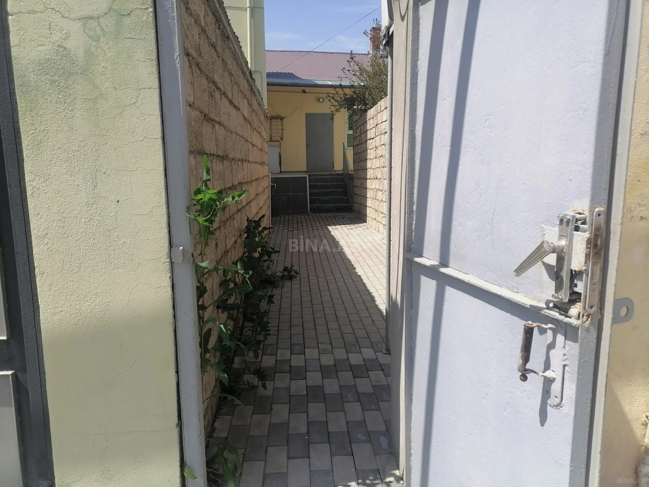 Satılır 2 otaqlı həyət evi 80 m²