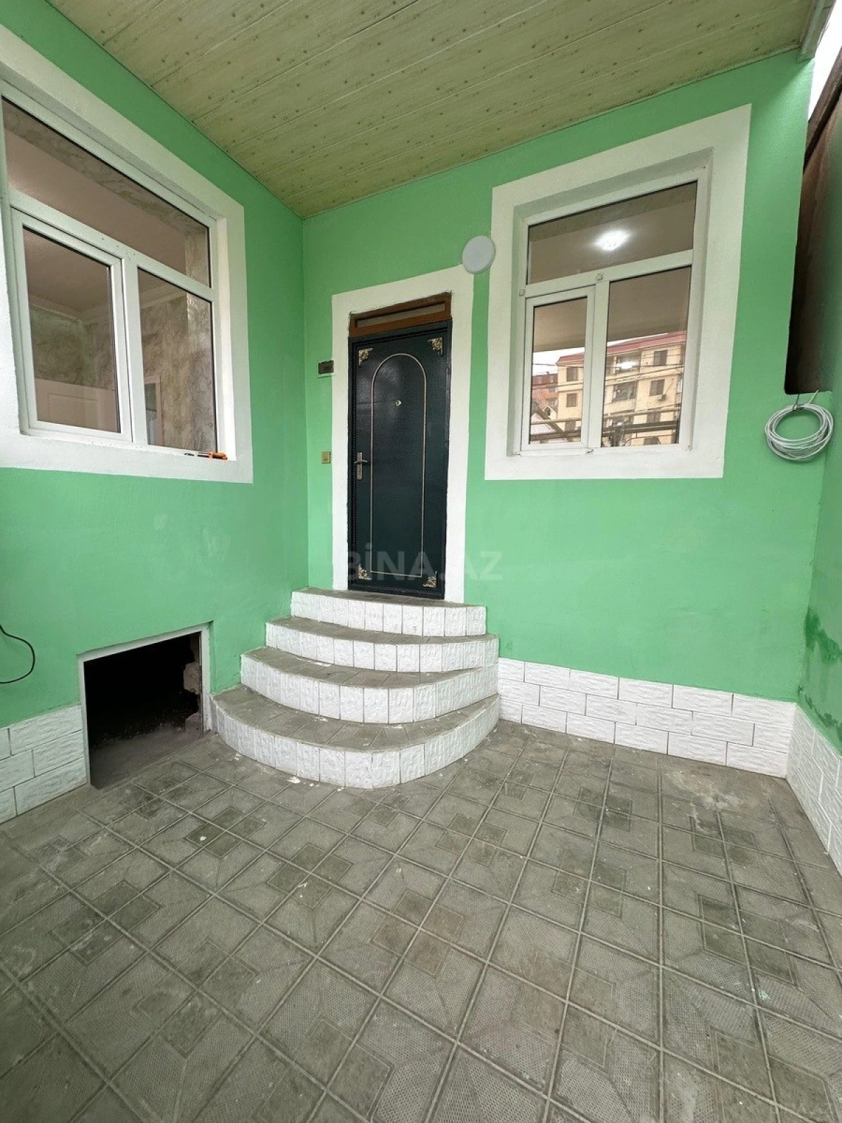 Satılır 3 otaqlı həyət evi 80 m²