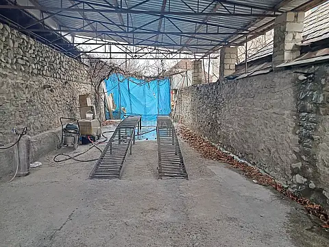 Satılır obyekt 100 m² — Şəki 100.00 m²