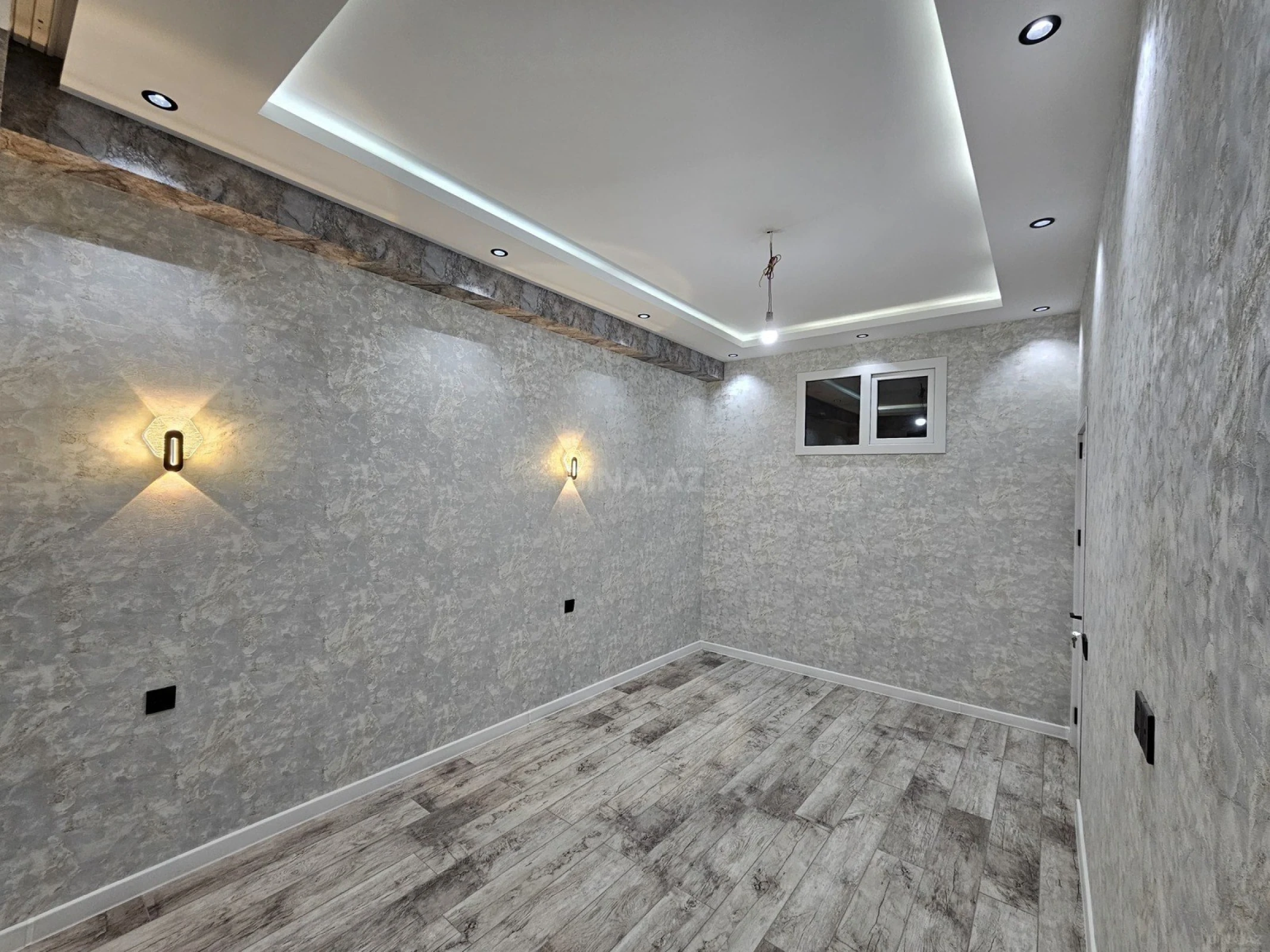 Satılır 3 otaqlı mənzil 68.5 m²