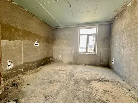 Satılır 6 otaqlı həyət evi 350 m²