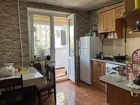 Kirayə verilir 3 otaqlı mənzil 108 m²