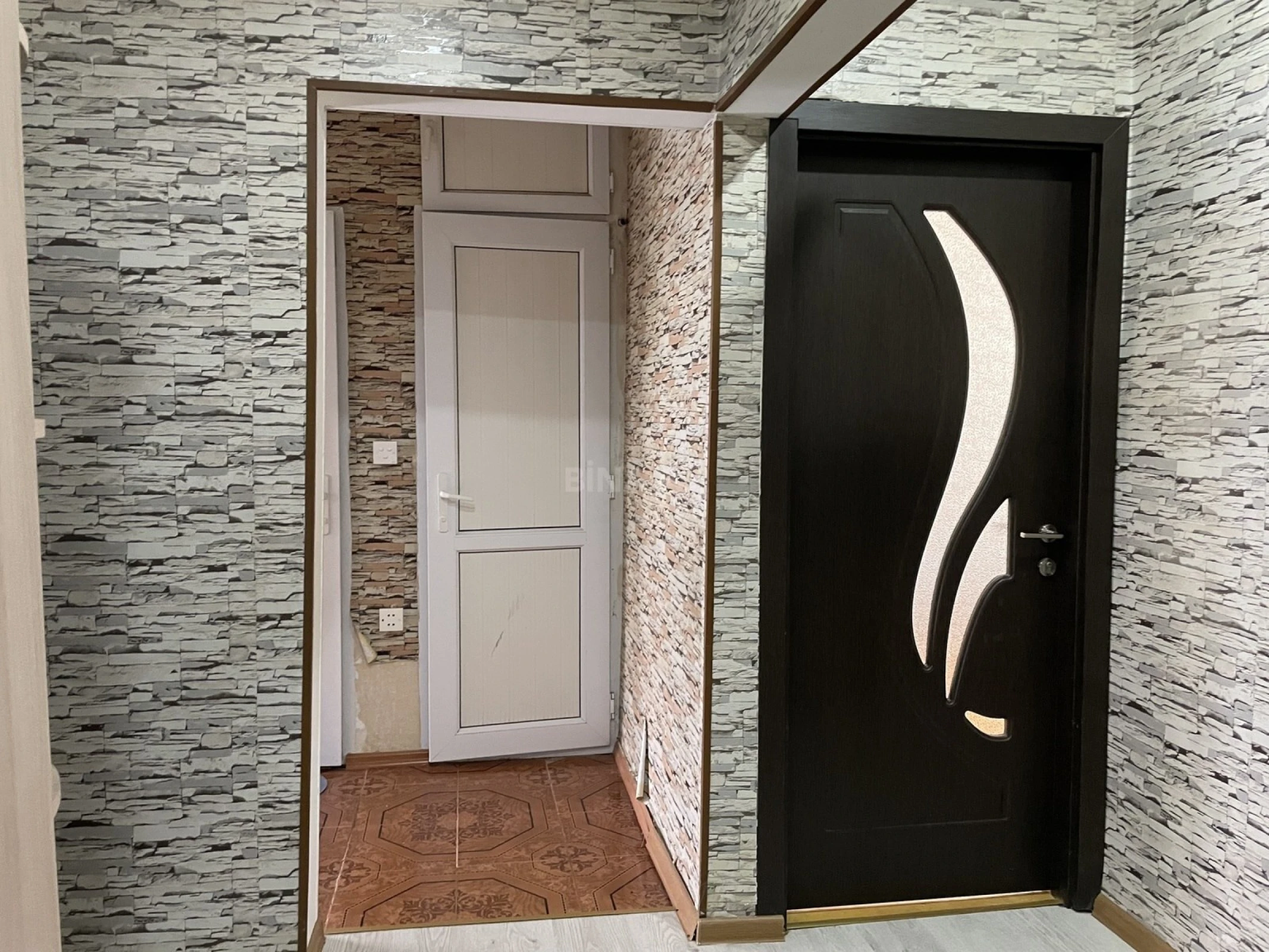 Kirayə verilir 3 otaqlı mənzil 108 m²