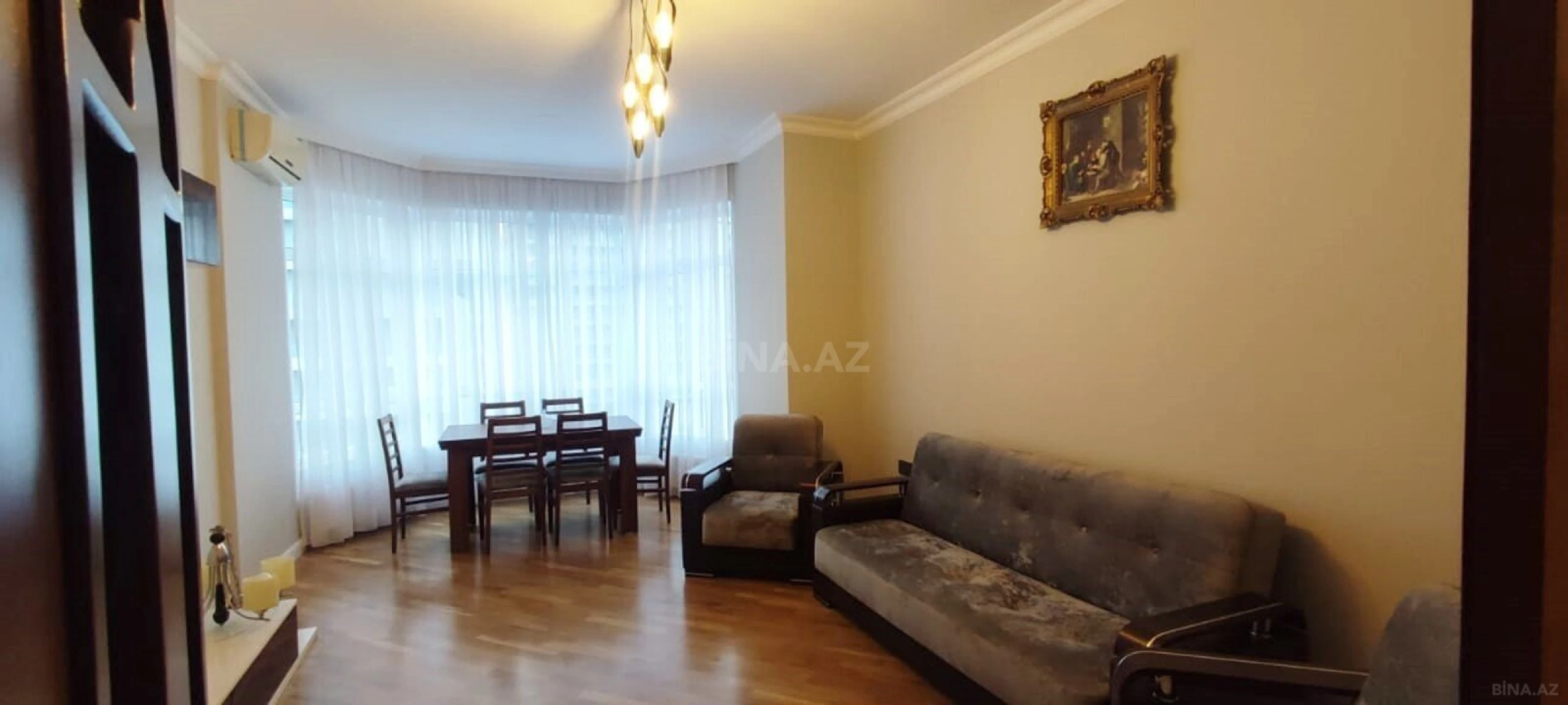 Kirayə verilir 2 otaqlı mənzil 87 m²