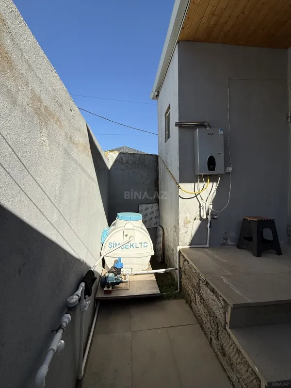 Satılır 1 otaqlı həyət evi 30 m²