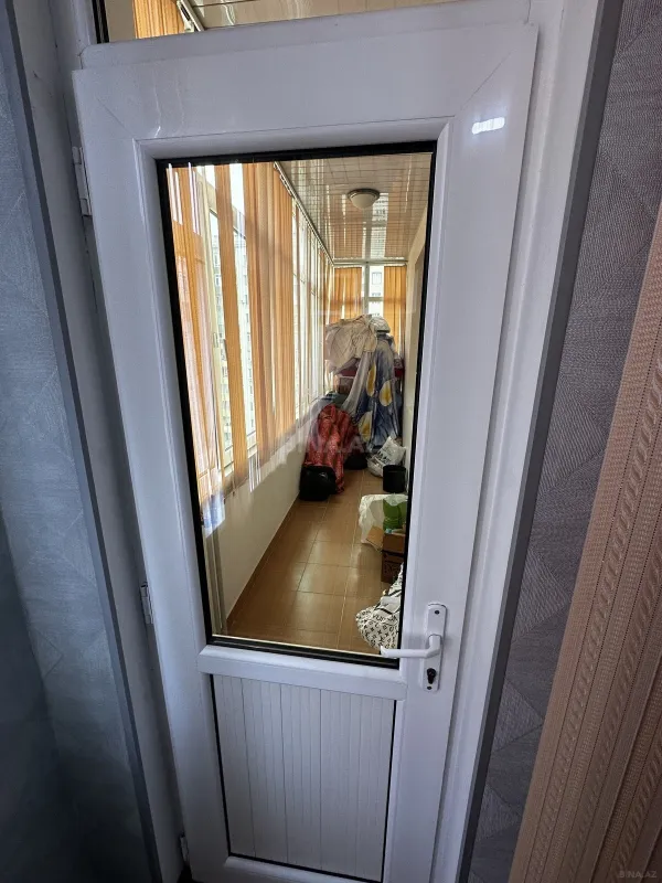 Satılır 2 otaqlı mənzil 105 m²