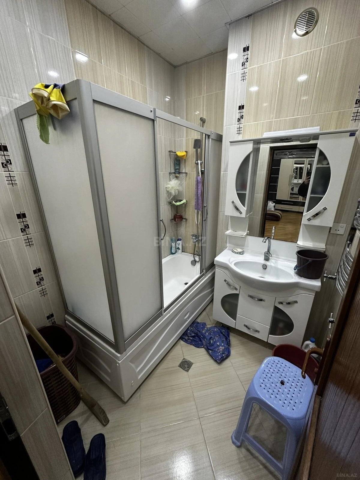 Satılır 2 otaqlı mənzil 105 m²