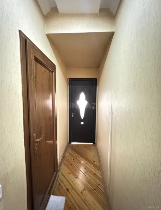 Satılır 2 otaqlı mənzil 80 m²