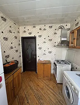 Satılır 2 otaqlı mənzil 80 m²