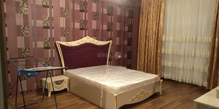 Kirayə verilir 3 otaqlı mənzil 137 m²