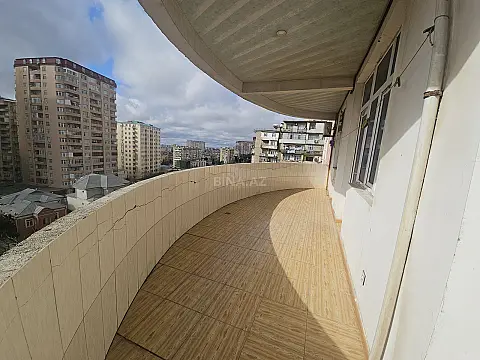 Kirayə verilir 3 otaqlı mənzil 130 m²