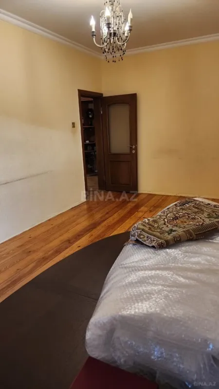 Satılır 3 otaqlı mənzil 85 m²